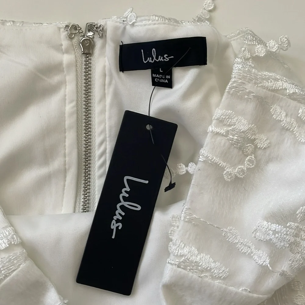 Lulus Women’s White Fringe Skirt‎ Large NWT - Picture 3 of 8